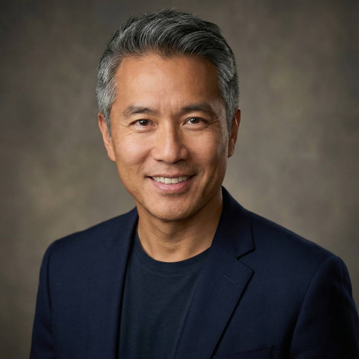 四虎tv首席导演张明远